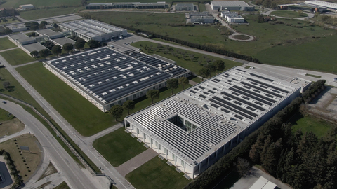 The rooftop solar installations at TOD’S headquarters and manufacturing facility are powering approximately 78% of daily energy use, resulting in carbon emission reductions of ~126 tCO₂ (Photo: Business Wire)