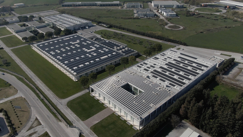 The rooftop solar installations at TOD’S headquarters and manufacturing facility are powering approximately <percent>78%</percent> of daily energy use, resulting in carbon emission reductions of ~126 tCO₂ (Photo: Business Wire)