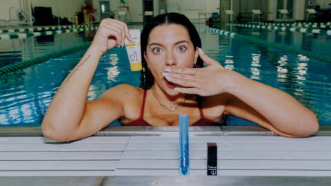 e.l.f. and world champion blind swimmer Anastasia Pagonis launch a limited edition product bundle with a new accessibility feature. (Photo: Business Wire)