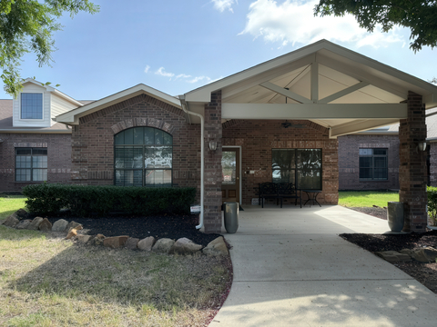 Trinity River Recovery Center Facility Entrance (Photo: Business Wire)