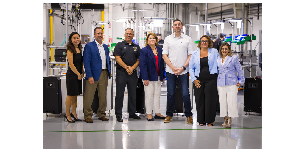 Senator Ward Tours the Country’s Most Advanced Tubular Solid Oxide Fuel Cell Manufacturing Facilities – WATT Fuel Cell in Mt. Pleasant, PA.