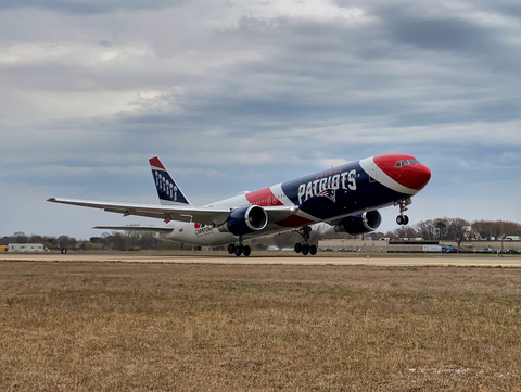 Omni Air International will operate two New England Patriots Boeing 767-300 passenger aircraft in its fleet. (Photo: Business Wire)