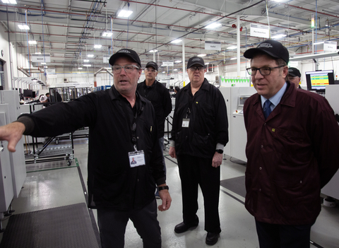 MARA Technologies USA's Matt Bratcher give a production line tour to Alan Davidson, Assistant Secretary of Commerce for Communications and Information and Administrator, NTIA (Photo: Business Wire)