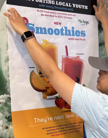 Tout au long du mois de septembre, à chaque vente de smoothie sans produits laitiers, Baskin-Robbins versera 1 $ à BGC Canada pour appuyer ses activités auprès des jeunes Canadiens et Canadiennes. (Photo : Business Wire)