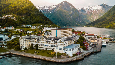 Kviknes Hotel (1752) Balestrand, Norway. Nominee Finalist for Best Historic Hotels Worldwide Hotel in Europe and Best Historic Resort. Credit: Historic Hotels Worldwide and Kviknes Hotel.