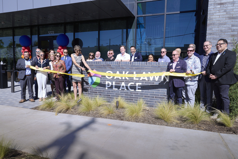 The Federal Home Loan Bank of Dallas (FHLB Dallas) gathered with Resource Center of Dallas and others to celebrate the grand opening of Oak Lawn Place in Dallas, Texas. The development received a $750,000 Affordable Housing Program grant from FHLB Dallas. (Photo: Business Wire)