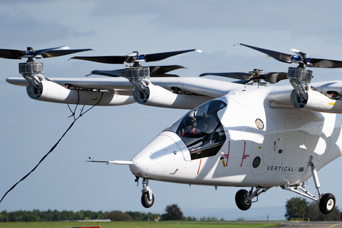 Vertical's Chief Test Pilot flys the latest VX4 prototype during phase one of its flight test programme in September. (Photo: Buiness Wire)