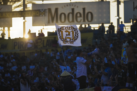 LA Galaxy, and their home-stadium, Dignity Health Sports Park (DHSP), are extending their winning partnership with Modelo in a new multi-year agreement. (Photo: Business Wire)