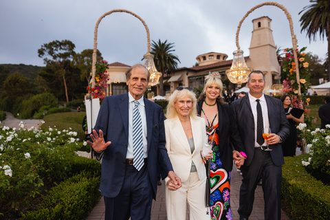 Norman and Melinda Payson are pictured alongside their daughter and her husband, Devon and Randy Wilson, at the City of Hope “Promises of Hope” fundraiser. Credit: Chris Laxamana for City of Hope 