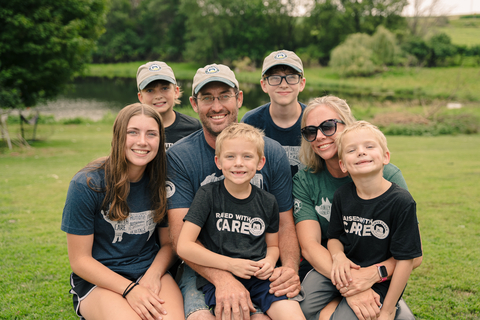 The Hundling family of Breda, Iowa were selected as the 2024 Niman Ranch Sustainable Farm of the Year. This accolade honors the Hundlings for their land stewardship and ongoing commitment to the principles of regenerative agriculture. (Photo: Niman Ranch)