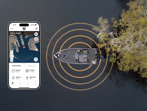 Siren Marine, the worldwide leader in Connected Boat® technology, adds Siren 3 to its industry leading line of Connected Boat devices. Designed to complement small to mid-sized outboard powered boats, pontoons, deck boats, and bass boats, Siren 3 brings Connected Boat technology to a new group of boaters. (Photo: Business Wire)