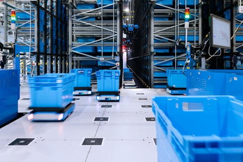 The Save A Lot and Fabric automated micro fulfillment center uses two types of robots to store and pick groceries across three temperature zones. Photo credit: Dan Powell