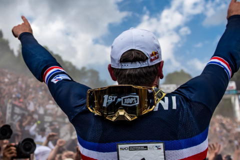 Loic Bruni after winning the 2022 UCI World Downhill Championship, wearing 100Percent Armega goggles. (Photo: 100Percent).