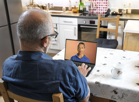 'Liv' the Alzheimer's intelligence avatar being used by Ahmad Krayem, one of the focus group participants involved in the Lenovo project. (Photo: Business Wire)