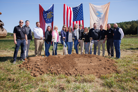 Employees of Synthica Energy gather for the groundbreaking ceremony for Synthica's new RNG facility in Rome, Georgia. (Photo: Business Wire)