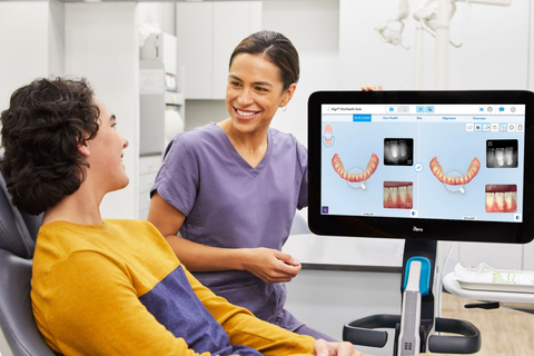 Align™ Oral Health Suite with new comparison tools that aid in multi-modality assessments and personalized oral health reports. (Photo: Business Wire)