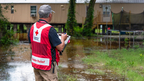 T-Mobile activa su ayuda tras los huracanes, con el compromiso de reunir hasta un millón de dólares para las iniciativas de recuperación en curso (Photo: Business Wire)