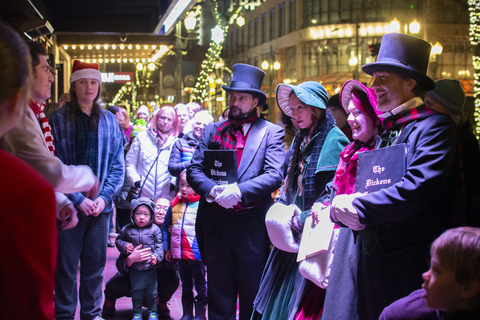 The Great Figgy Pudding Caroling Competition, Pioneer Courthouse Square, Portland, OR (Photo: Business Wire)