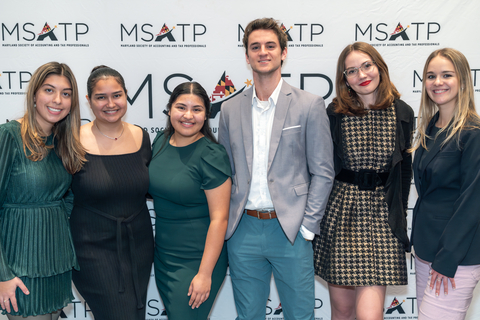 2023-2024 Scholarship Recipients (Photo: Business Wire)