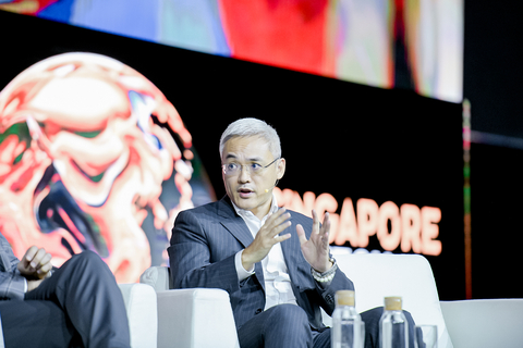 Yang Peng, CEO of Ant International, says dedicated focus in AI innovations will be key in driving success in cross-border payment and financial service industry at a panel discussion during the 2024 Singapore Fintech Festival. 