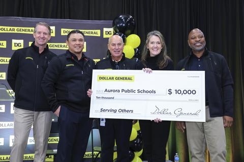 Dollar General celebrates the grand opening of its Aurora, Colorado distribution center with employees, their families, elected officials and community donations. (Photo: Business Wire)