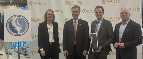 LTR - Laurence Lefebvre, COO Guard Medical; James I. Huddleston, III, MD, President AAHKS; Michael van der Leest, CEO Guard Medical; Cory Calendine, MD, Chair of AAHKS Industry Relations Committee (Photo: Business Wire)