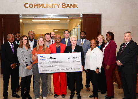 Executives from FHLB Dallas and Community Bank of Mississippi are joined by State Representative Otis Anthony, District 31 (Back Row: Third from Left), as three Mississippi nonprofits celebrate $30,000 in Partnership Grant Program funding to enhance capacity building and community impact. (Photo: Business Wire)