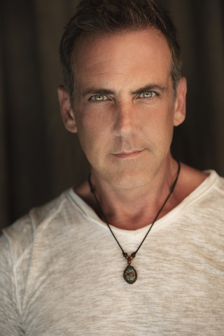 Carlos Ponce, actor y personalidad de TV (Photo: Business Wire)