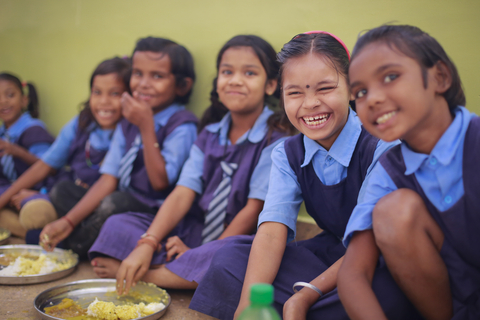 The Chetu Foundation donates $100,000 to support Akshaya Patra's mission to feed schoolchildren in India. (Photo: Business Wire)