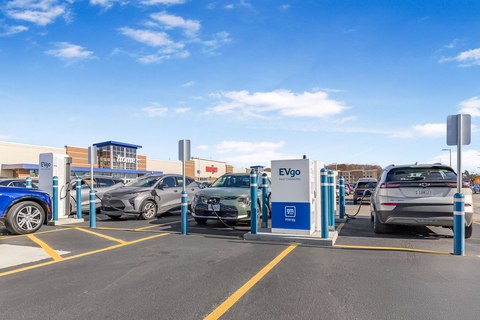 An EVgo fast charging station at a Meijer in Royal Oaks, MI. (Photo: Business Wire)