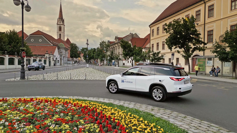 An autonomous vehicle powered by the Mobileye Drive™ self-driving system navigates the streets of Zagreb. (Photo: Mobileye)