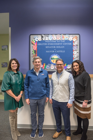 original Pictured left to right: 1. Lori Inks, Director of Development at Blossom Hill 2. Matt Dolan, Ohio Senator 3. Matthew Castelli, Middleburg Heights Mayor 4. Lisa Kristosik, President and CEO of Blossom Hill (Photo: Business Wire)