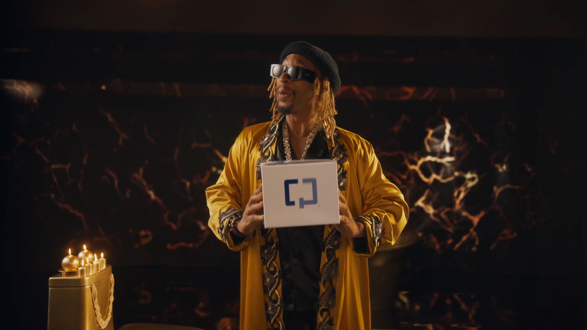 El artista musical multiplatino Lil Jon remezcló una de sus canciones exitosas para crear “Get Low #2” en asociación con Exact Sciences, con el fin de fomentar la detección del cáncer de colon y Cologuard® como una opción.