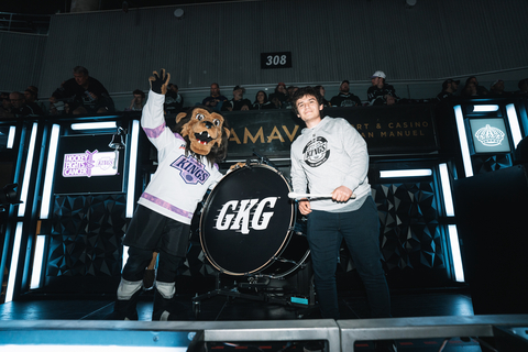 LA Kings mascot, Bailey and special guest lead the ceremonial drum cheer at the recent LA Kings Hockey Fights Cancer Night presented by Children's Hospital Los Angeles (Photo: Business Wire)