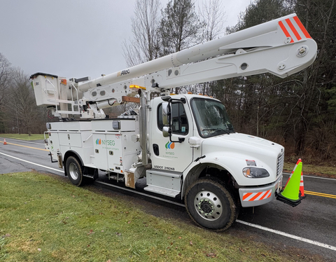 One of Avangrid's hybrid bucket trucks currently in use by subsidiary, New York State Electric and Gas (NYSEG). (Photo: Business Wire)