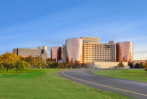 The Hyatt Regency O’Hare Chicago (Photo: Business Wire)