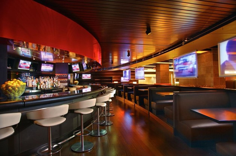 Unwind after a long day or catch up with colleagues at Red Bar & Lounge. (Photo: Business Wire)