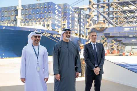 HH Sheikh Khaled bin Mohamed bin Zayed Al Nahyan, Crown Prince of Abu Dhabi and Chairman of the Abu Dhabi Executive Council, Rodolphe Saadè, Captain Mohamed Al Shamisi during the inauguration of CMA Terminals Khalifa Port (Photo: AETOSWire)