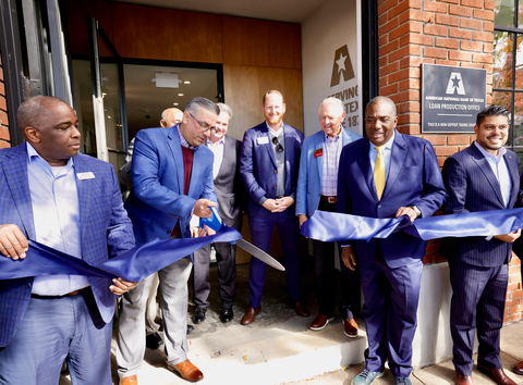 American National Bank of Texas (ANBTX) celebrated the grand opening of its new loan production office at 820 Exposition Ave in South Dallas. The office will serve as the home for the bank’s Community Development Team. (Photo: ANBTX)