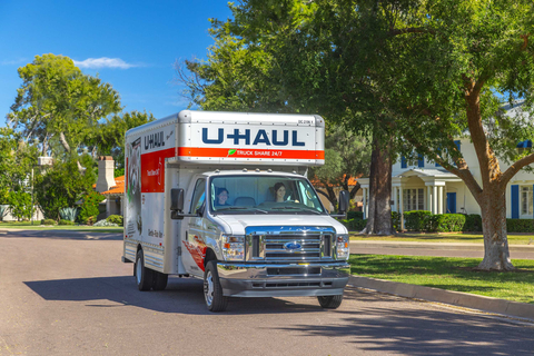 South Carolina tops the latest U-Haul Growth Index state rankings, followed by Texas, North Carolina, Florida and Tennessee. Rankings are compiled according to the net gain (or loss) of one-way U-Haul customers who moved in 2024. (Photo: Business Wire)