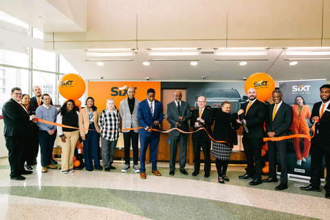 SIXT USA, a subsidiary of Sixt SE—a global leader in premium mobility services—celebrates the grand opening of its first Louisiana branch at Louis Armstrong New Orleans International Airport (MSY) with a ribbon-cutting ceremony featuring SIXT leadership and local officials. (Photo credit: Jillian Carruth)