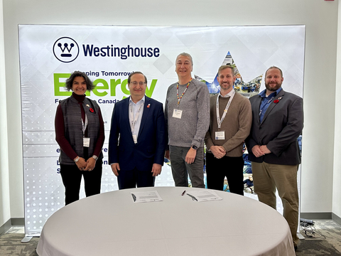 From left: Dr. Rita Baranwal, Westinghouse Senior Vice President, AP300™ SMR; Jacques Besnainou, Westinghouse Executive Vice President of Global Markets and Chief Commercial Officer; Jim Ward, NSMTC General Manager; Pascal Zulow, Westinghouse Customer Account Manager; and Sean Jones, Westinghouse Senior Director of Energy Systems Account Management & Procurement Execution. (Photo: Business Wire)