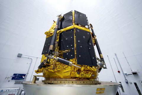 The RESILIENCE Lunar Lander seen integrated into the SpaceX Falcon 9 Launch Vehicle Adapter 7 days before the planned launch, in the Payload Processing Facility, U.S. Space Force Station, Fla. (Photo: Business Wire)