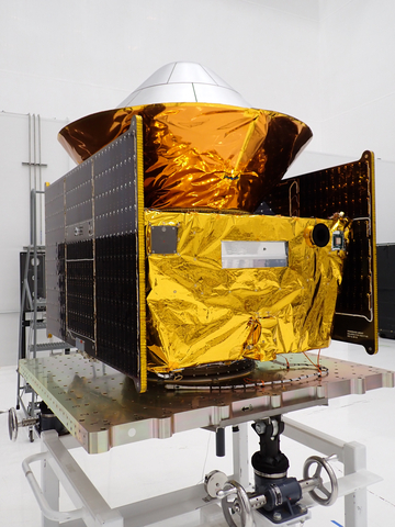 Rocket Lab’s Pioneer spacecraft for Varda’s W-2 mission in the cleanroom at Vandenberg Space Force Base. (Photo: Business Wire)