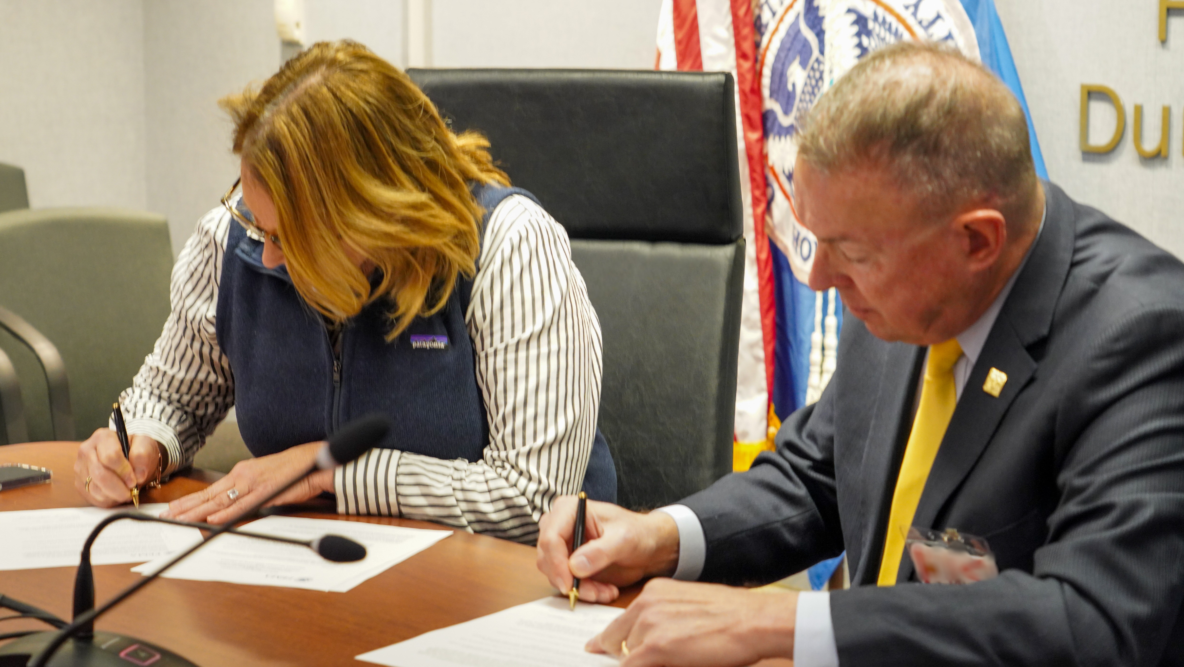 FEMA and the Disaster Recovery Coalition of America Sign Landmark ...