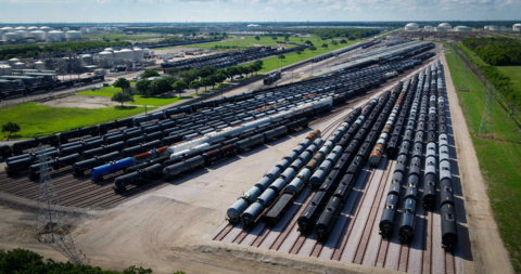 225 Rail's 1,000-railcar storage terminal in Pasadena, TX. Union Tank Car Company (UTLX) will utilize the Pasadena site for repair, requalification, and cleaning services. The UTLX and 225 Rail partnership represents a significant investment in Houston's rail infrastructure, enhancing both operational efficiency and regional economic growth. (Photo: Business Wire)