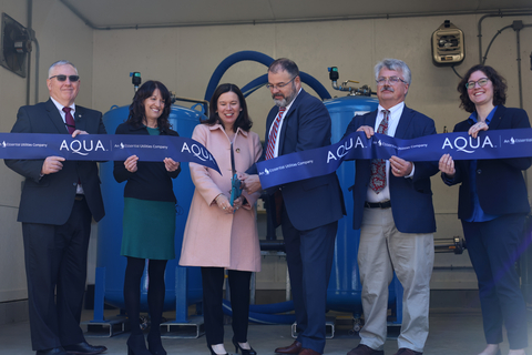 Aqua North Carolina cuts ribbon on PFAS treatment facility at Bayleaf Master System in North Raleigh. (Pictured from left to right, John Nicholson, Chief Deputy Secretary North Carolina Department of Environmental Quality; Chair Karen Kemerait, North Carolina Utilities Commission; Aqua President Colleen Arnold; Aqua North Carolina President Shannon Becker; Joe Pearce, Aqua Vice President Emerging Contaminants; Lauren Raup-Plummer, Aqua North Carolina Engineering Manager.) (Photo: Business Wire)