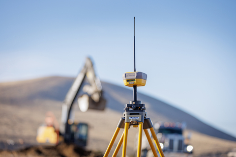 original Topcon Positioning Systems has announced the launch of the HiPer XR, its latest GNSS receiver for surveying, mapping, and construction applications. The new receiver is designed to benefit a wide variety of users, including construction professionals, surveyors, GIS professionals, archeologists, engineering firms, and others who rely on quality, precision measurements. (Photo: Business Wire)