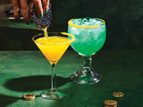 Applebee's Saintly Sips® cocktails make their return just in time for St. Patrick's Day! Guests of all ages can also enjoy non-alcoholic Rainbow Lemonades for a limited time. (Photo: Business Wire)