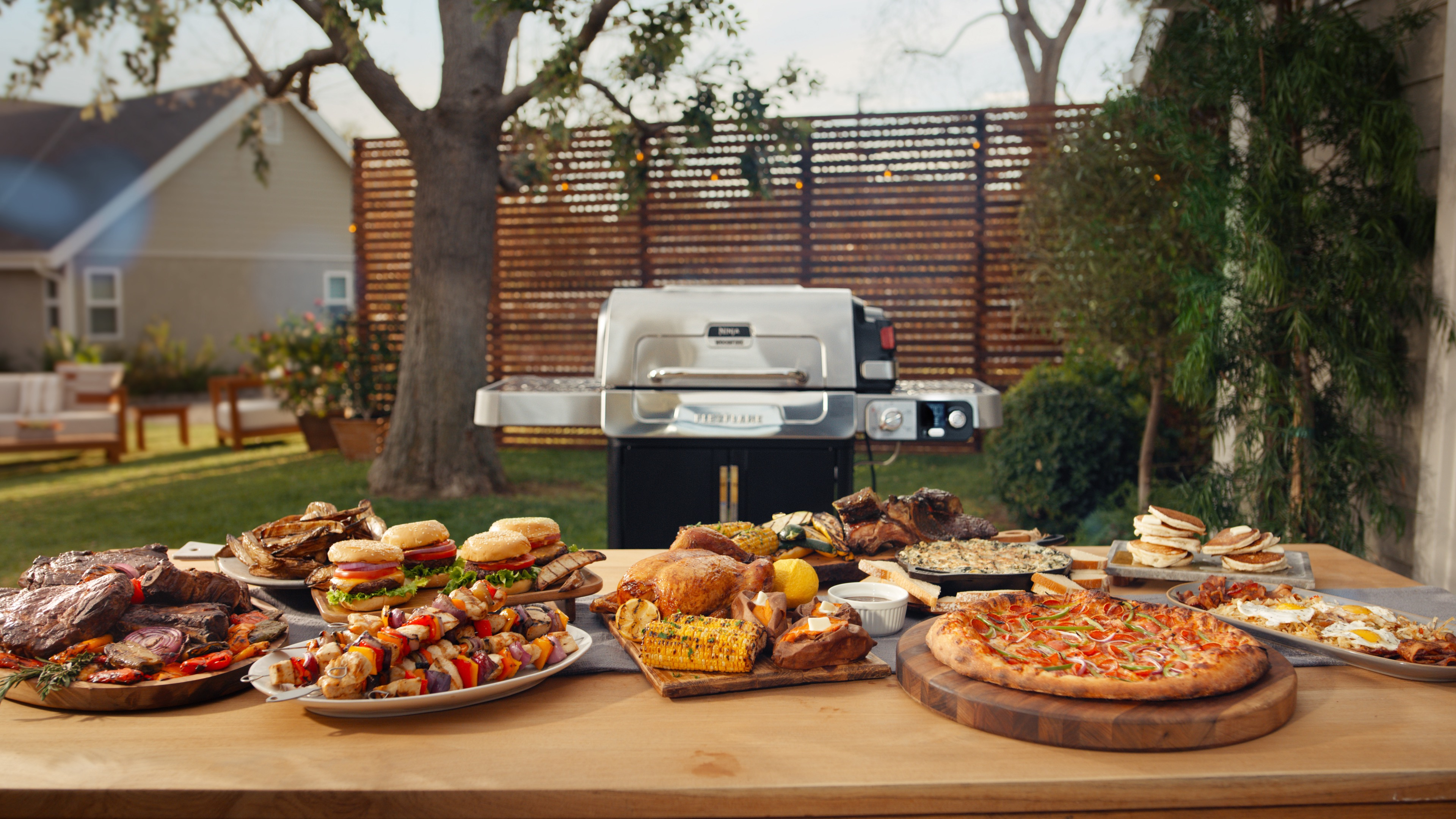 Ninja Disrupts the Outdoor Grilling Market with Launch of FlexFlame™
